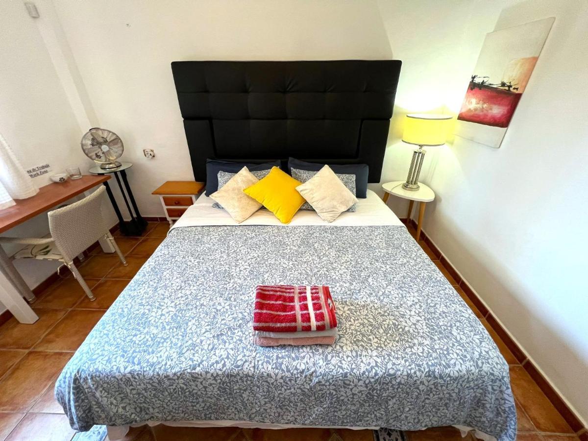 Alcamar Habitacion Privada Con Las Areas De Sala, Cocina Y Bano Que Se Comparten Cerca Al Mar! Alcalá la Real Eksteriør billede