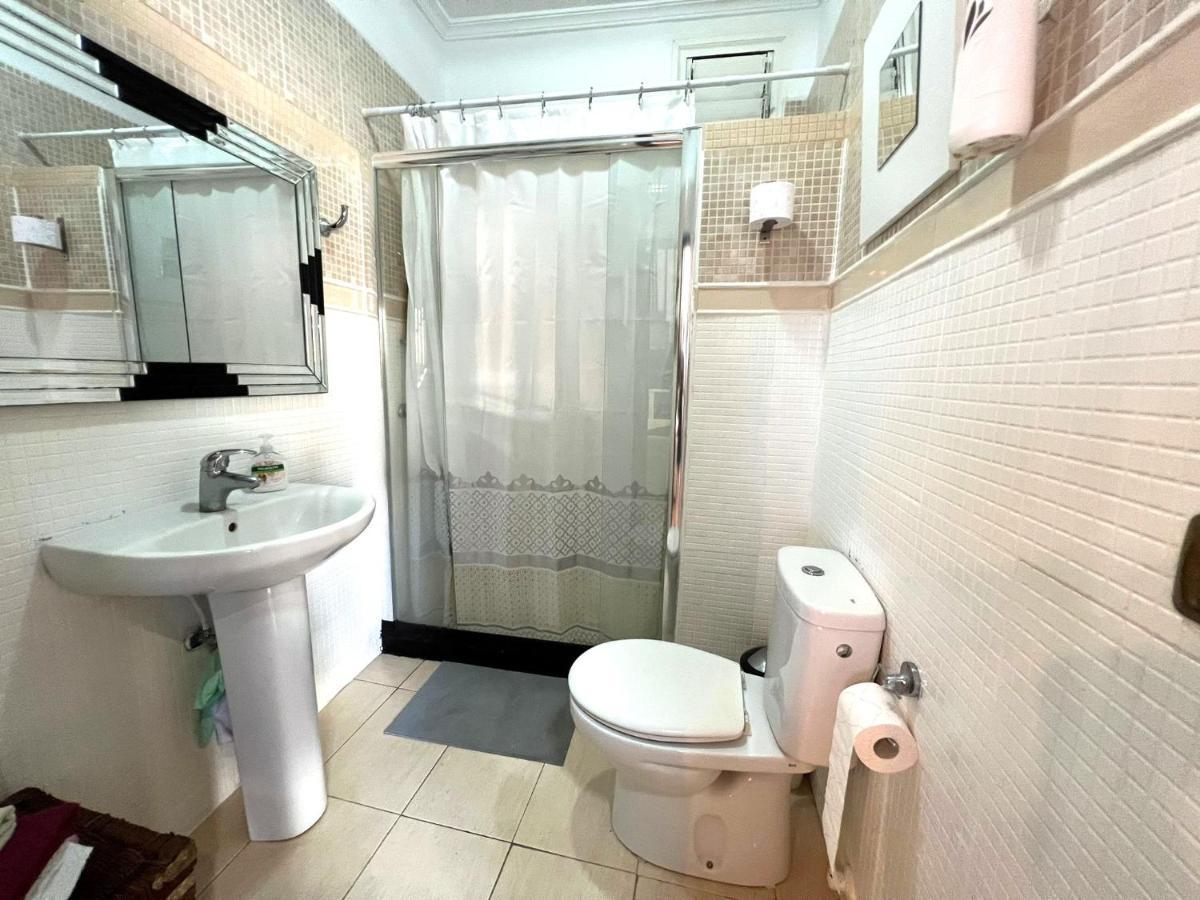 Alcamar Habitacion Privada Con Las Areas De Sala, Cocina Y Bano Que Se Comparten Cerca Al Mar! Alcalá la Real Eksteriør billede
