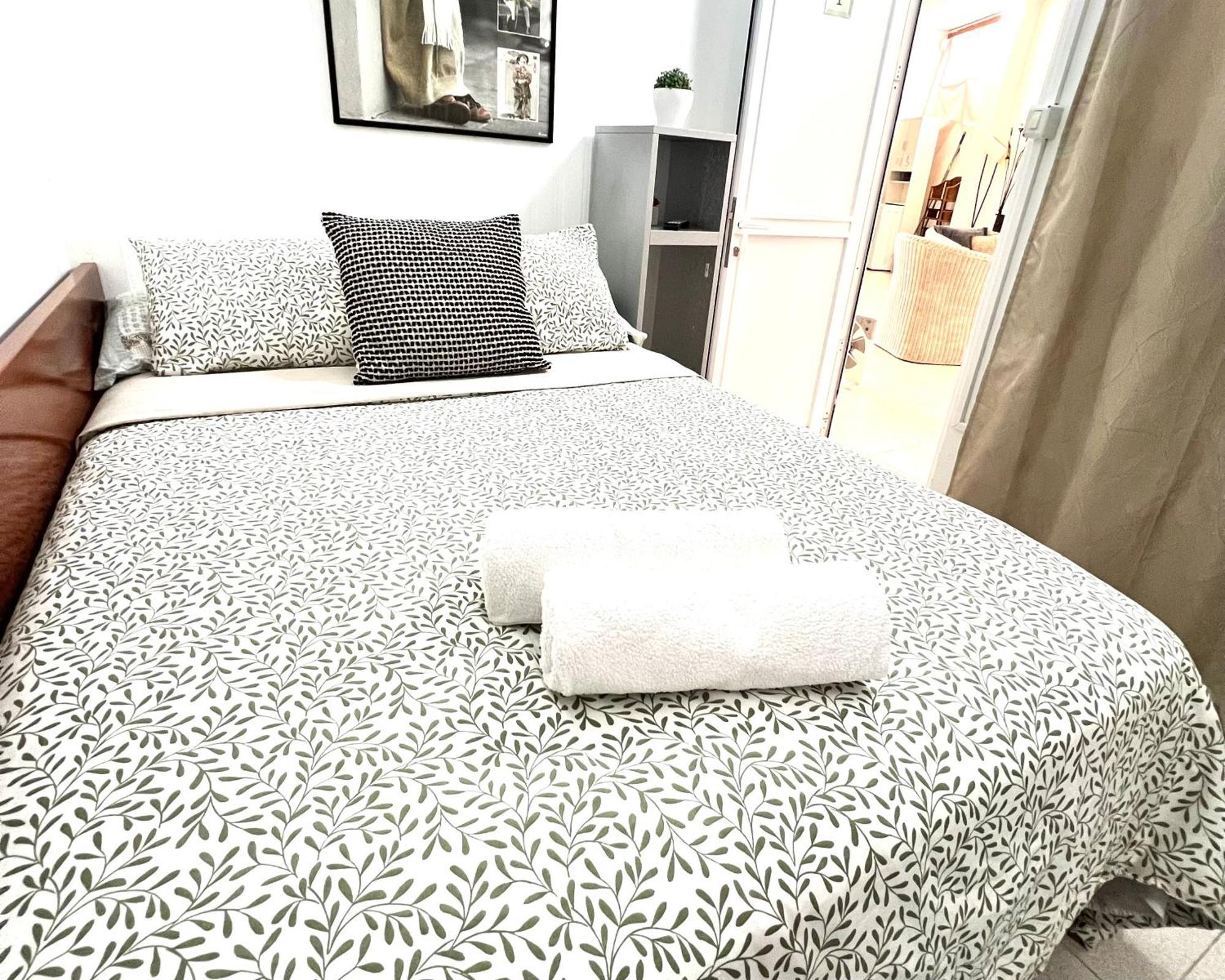 Alcamar Habitacion Privada Con Las Areas De Sala, Cocina Y Bano Que Se Comparten Cerca Al Mar! Alcalá la Real Eksteriør billede