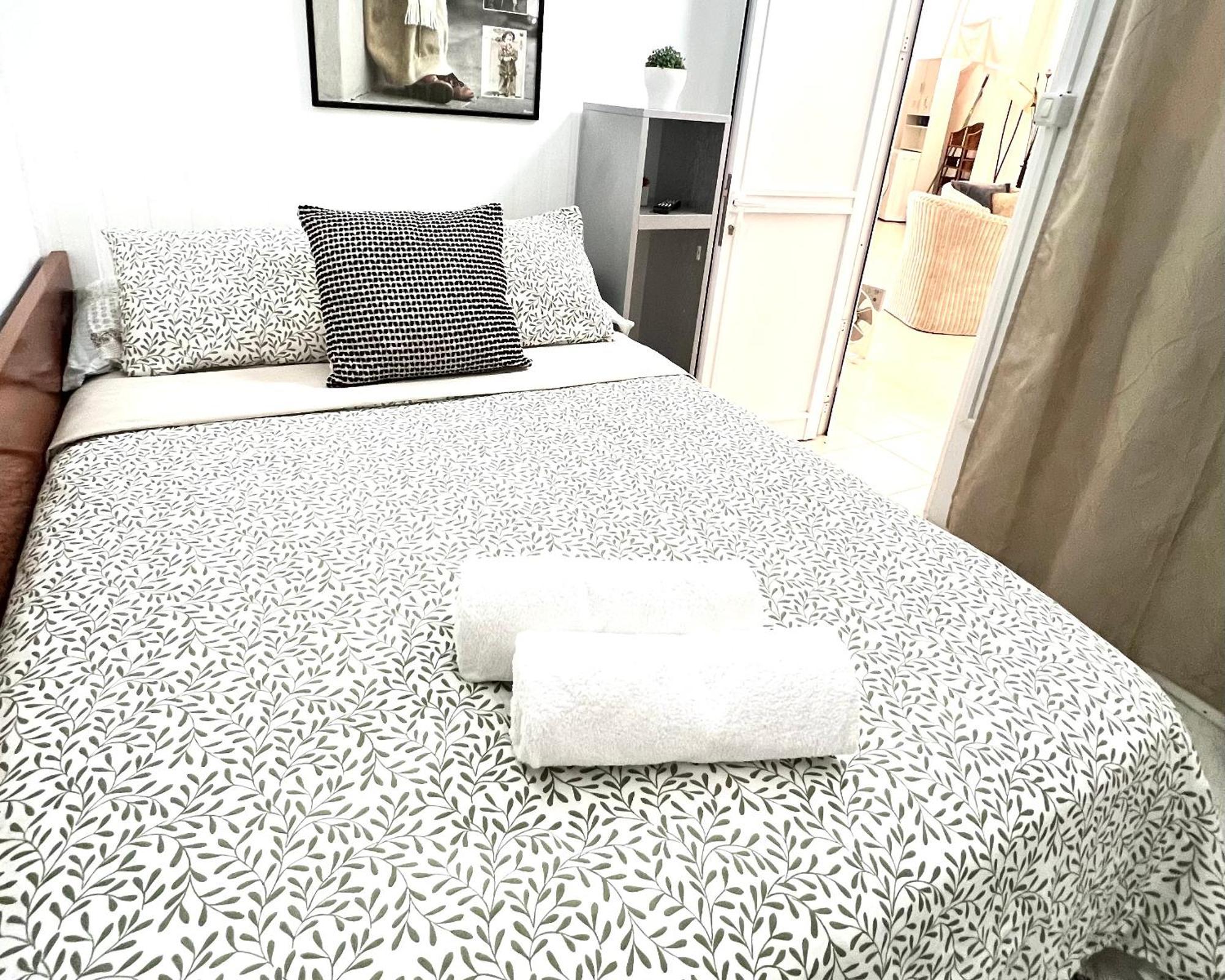 Alcamar Habitacion Privada Con Las Areas De Sala, Cocina Y Bano Que Se Comparten Cerca Al Mar! Alcalá la Real Eksteriør billede