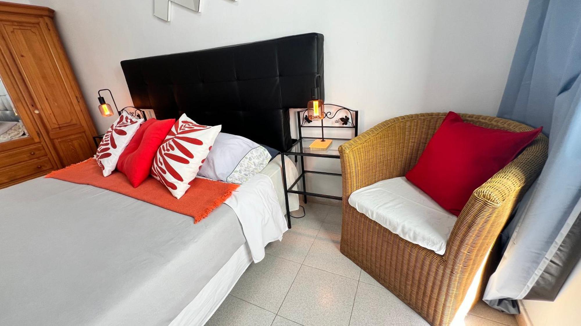 Alcamar Habitacion Privada Con Las Areas De Sala, Cocina Y Bano Que Se Comparten Cerca Al Mar! Alcalá la Real Eksteriør billede