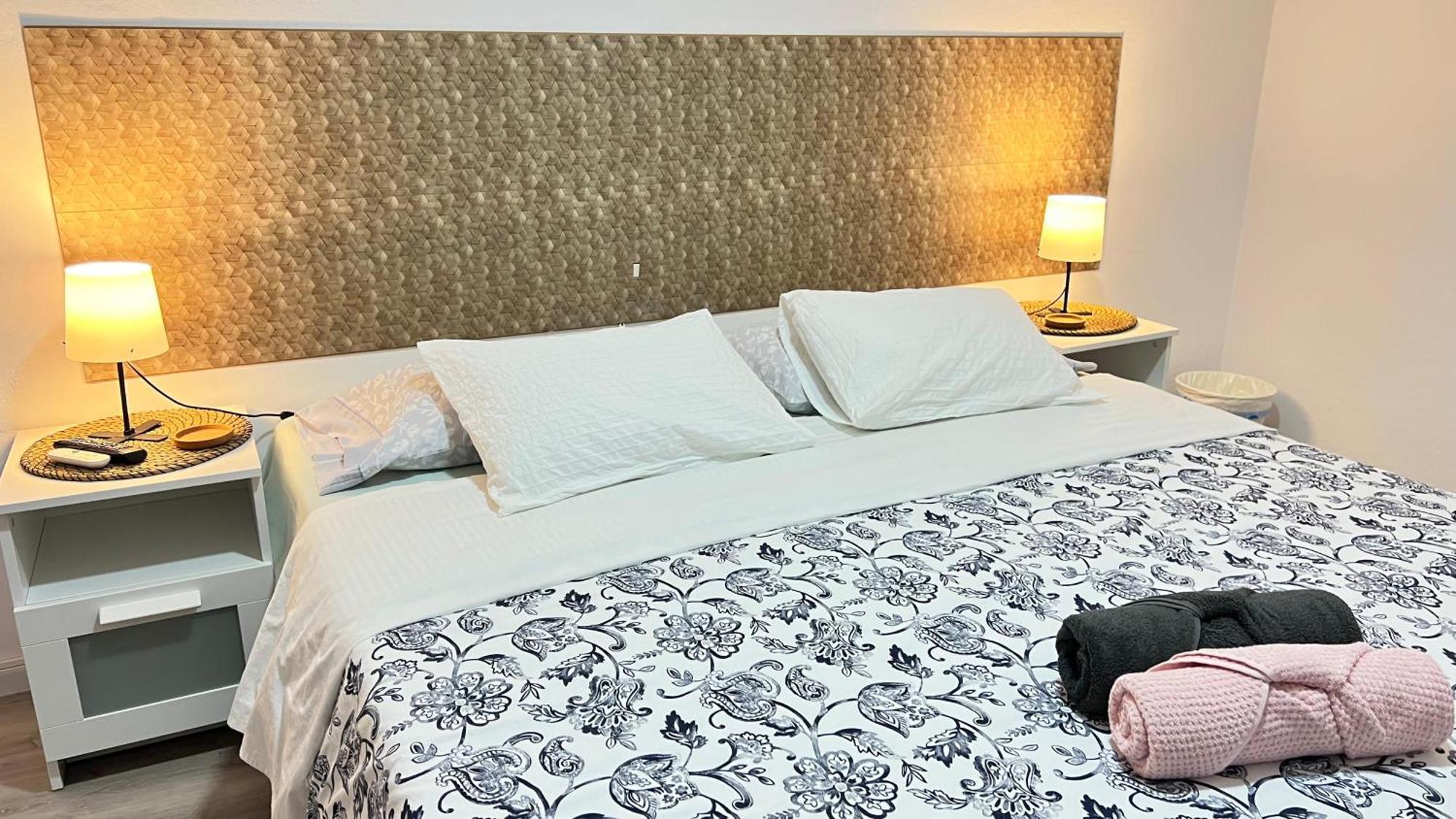 Alcamar Habitacion Privada Con Las Areas De Sala, Cocina Y Bano Que Se Comparten Cerca Al Mar! Alcalá la Real Eksteriør billede